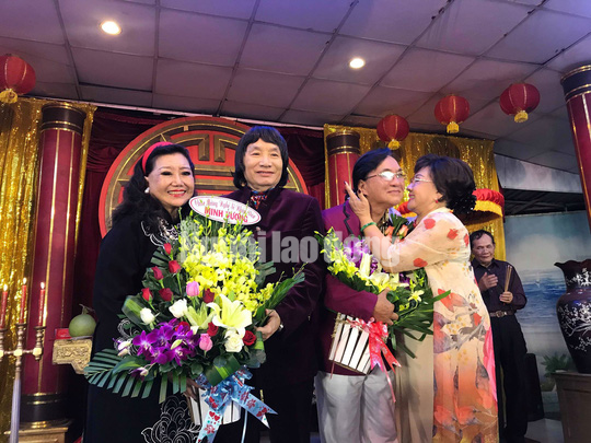 NSND Minh Vương tri &acirc;n đồng nghiệp trong ng&agrave;y giỗ Tổ s&acirc;n khấu - Ảnh 8.