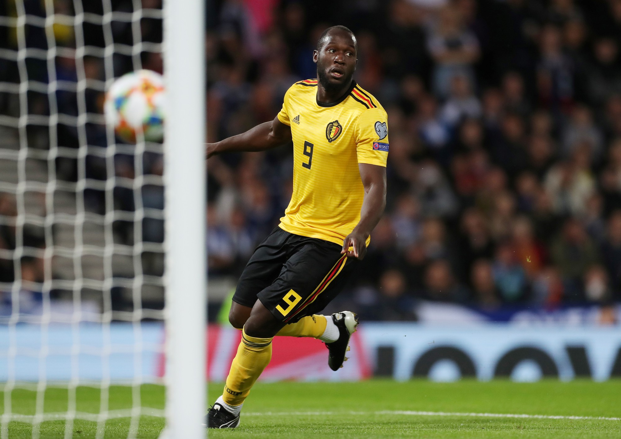 De Bruyne lập hat-trick kiến tạo, Bỉ đ&egrave; bẹp Scotland v&ograve;ng loại Euro - Ảnh 3.