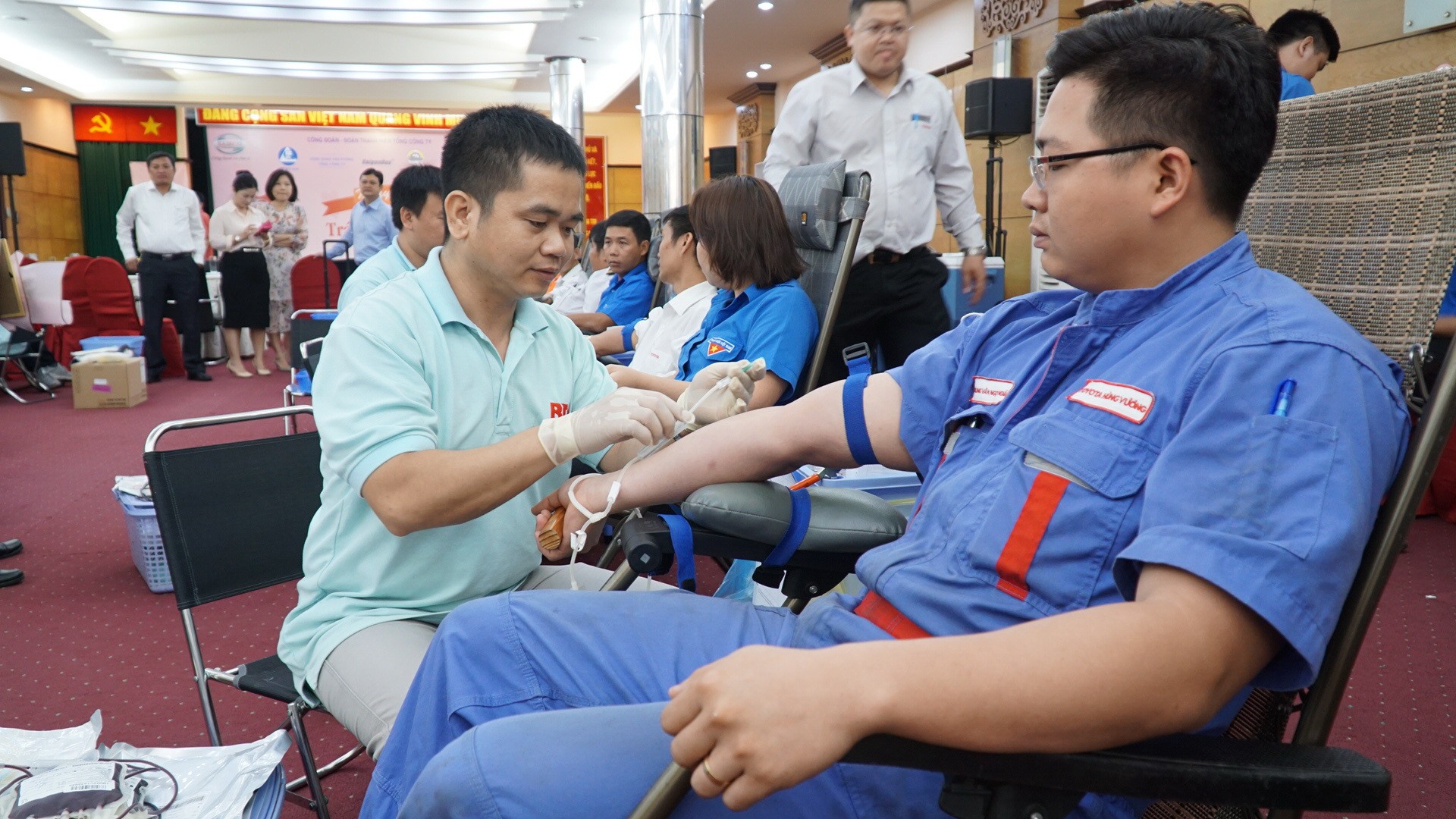 Ấm áp ngày hội hiến máu tình nguyện “Trái tim nhân ái”