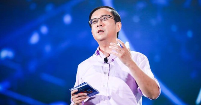 CEO thay Jack Ma điều hành Alibaba là ai?