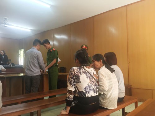 Nước mắt của mẹ