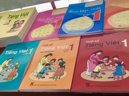 Thẩm định s&aacute;ch gi&aacute;o khoa c&oacute; c&ocirc;ng bằng? - Ảnh 2.