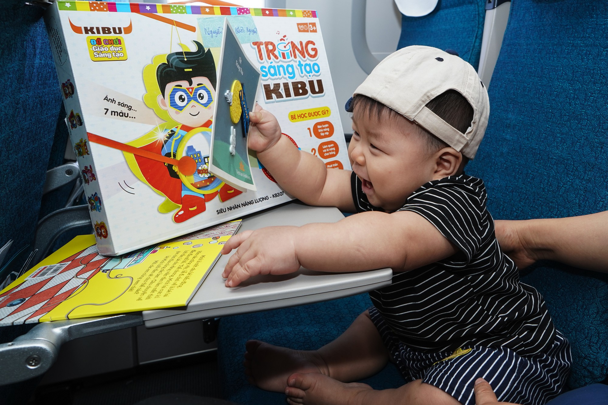 B&iacute; mật đằng sau những m&oacute;n qu&agrave; Trung thu tr&ecirc;n 9 tầng m&acirc;y - Ảnh 13.