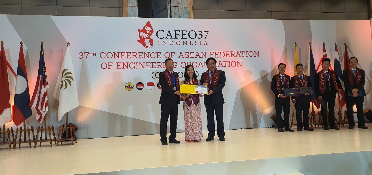6 kỹ sư của EVNHCMC nhận Chứng chỉ Kỹ sư chuy&ecirc;n nghiệp ASEAN - Ảnh 2.