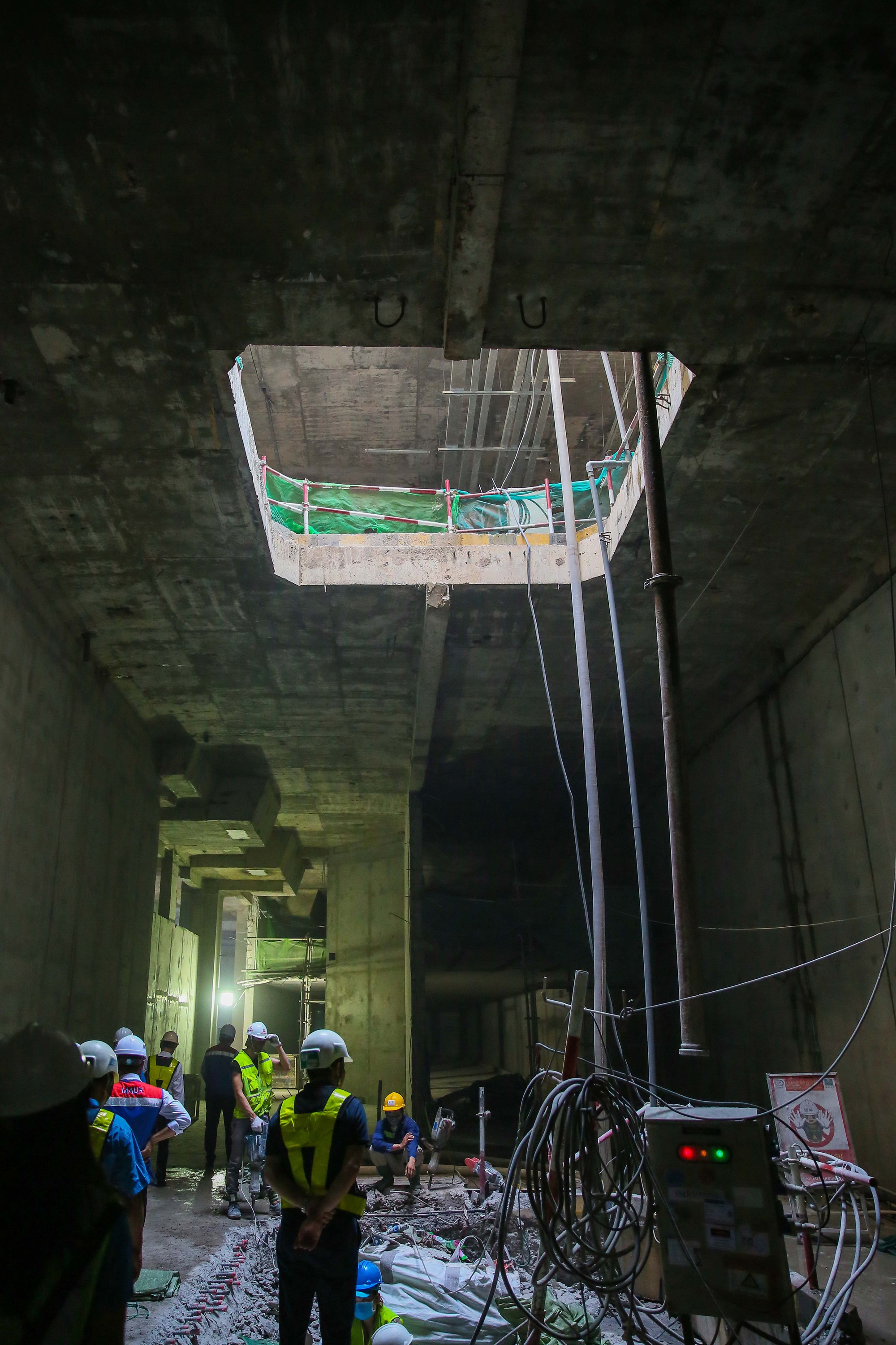 Diện mạo đường hầm Metro số 1 tại trung t&acirc;m TP HCM - Ảnh 8.