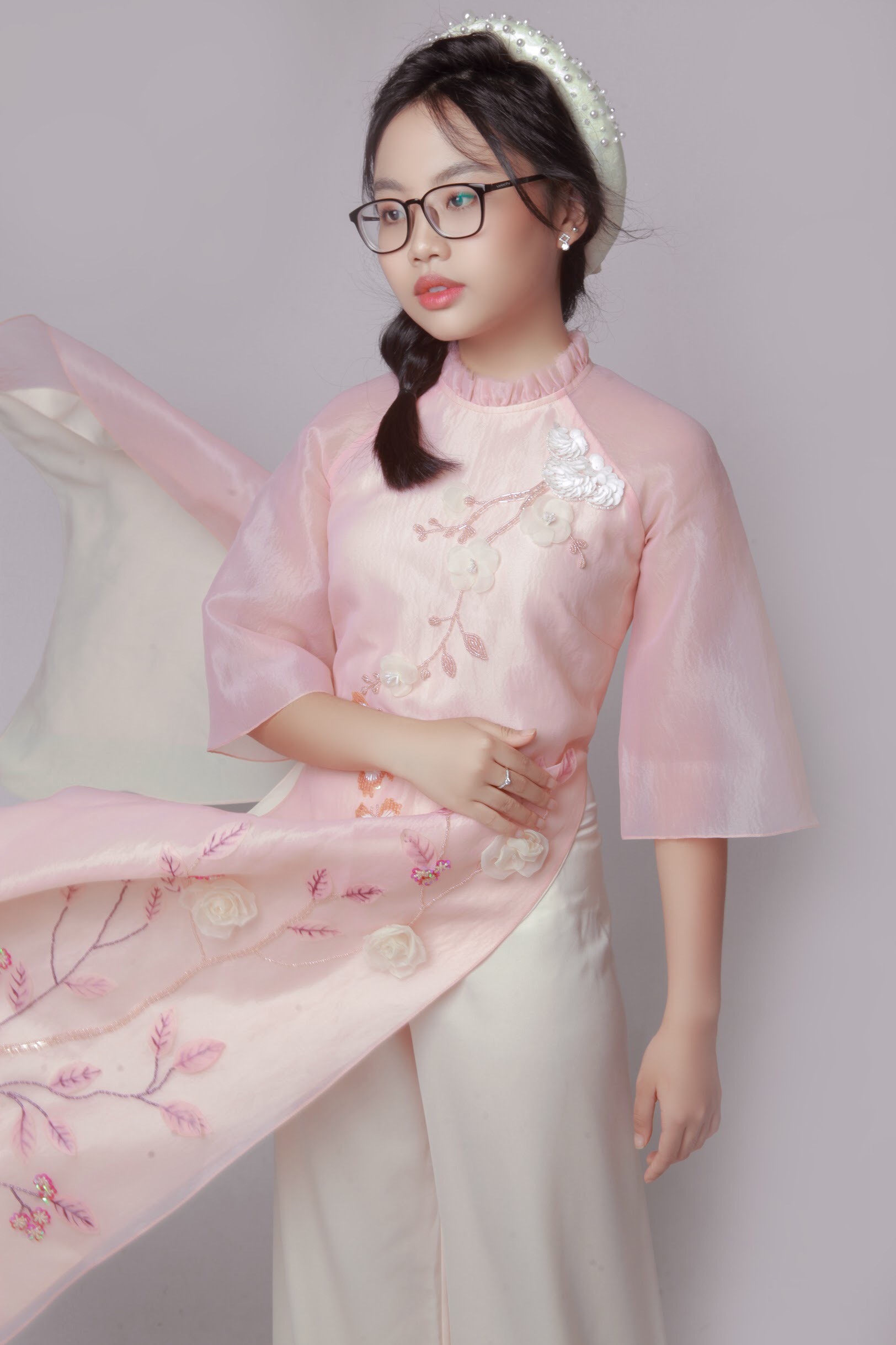 Phương Mỹ Chi l&ecirc;n tiếng về những chỉ tr&iacute;ch - Ảnh 1.