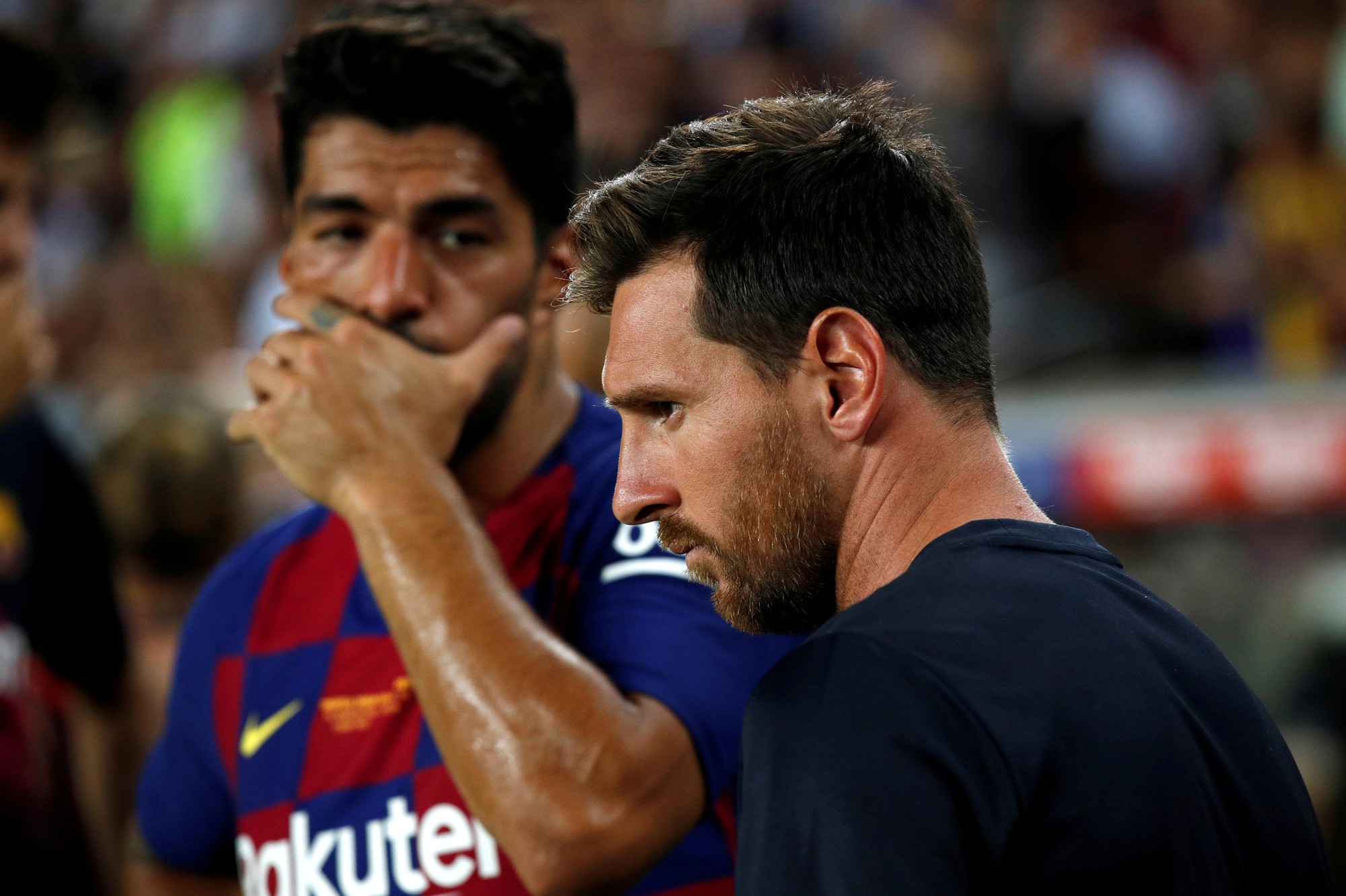 Bố Lionel Messi bàn bạc tương lai với David Beckham