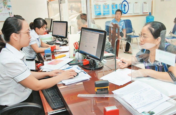 Tăng tuổi hưu: Đề xuất tách riêng tuổi nghỉ hưu của cán bộ công chức