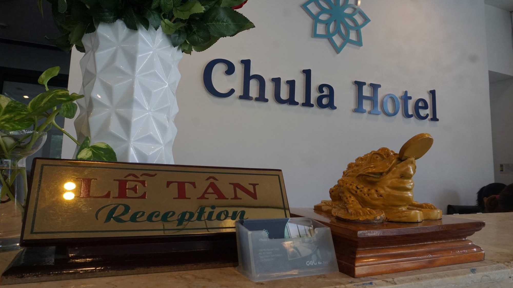 Ph&aacute;t hiện 34 người Trung Quốc thu&ecirc; kh&aacute;ch sạn Đ&agrave; Nẵng để thao t&uacute;ng thị trường chứng kho&aacute;n - Ảnh 2.
