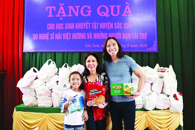 Nghệ sĩ Việt Hương: Ng&agrave;y n&agrave;o c&ograve;n c&oacute; nhau th&igrave; sống hết cho nhau - Ảnh 7.