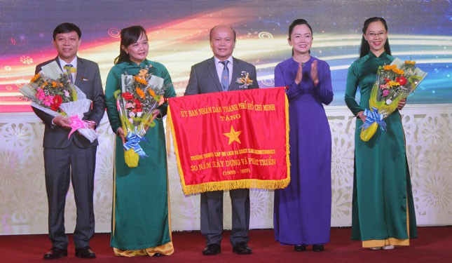 100% học viên tốt nghiệp có việc làm