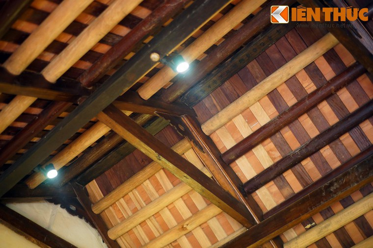 B&iacute; mật giấu k&iacute;n trong nh&agrave; cổ nổi tiếng nhất phố H&agrave;ng Đ&agrave;o - Ảnh 8.