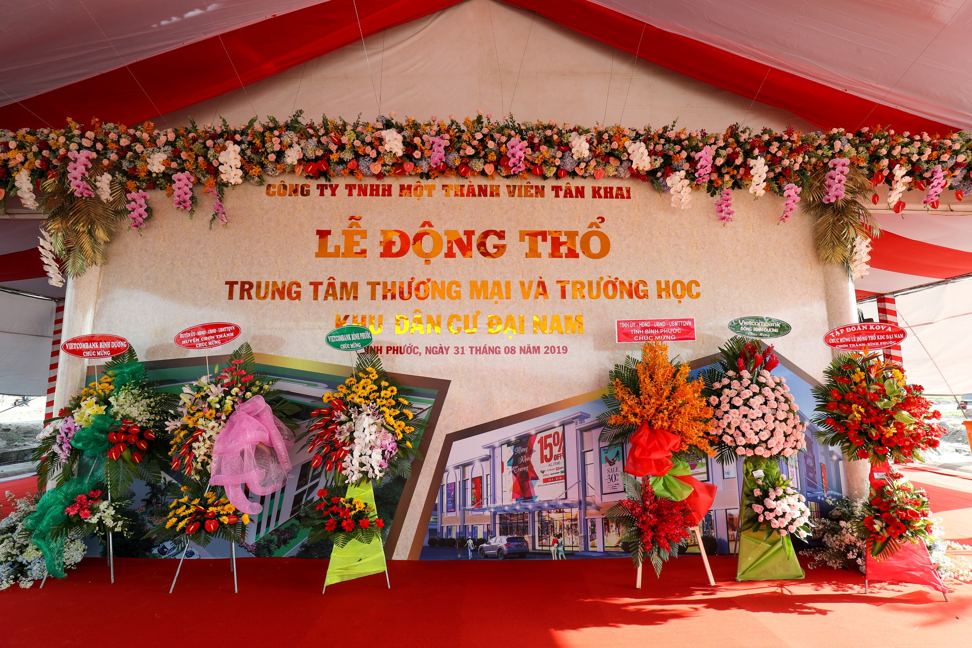 Xây Trung tâm thương mại Đại Nam và Trường học tại Khu dân cư Đại Nam - Bình Phước