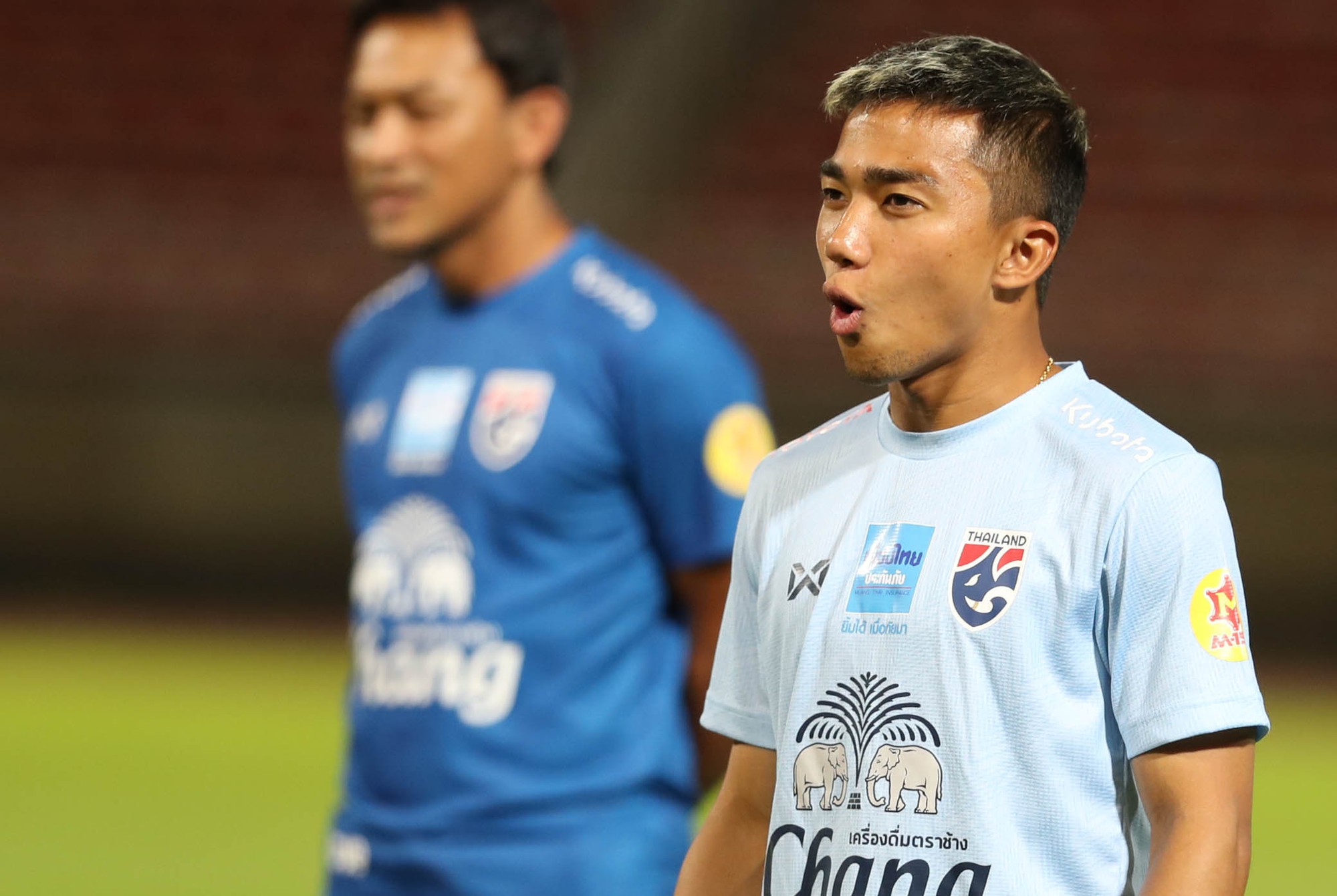 Tân HLV Akira Nishino và Messi Thái từ chối nói về tuyển Việt Nam vì sợ phân tâm