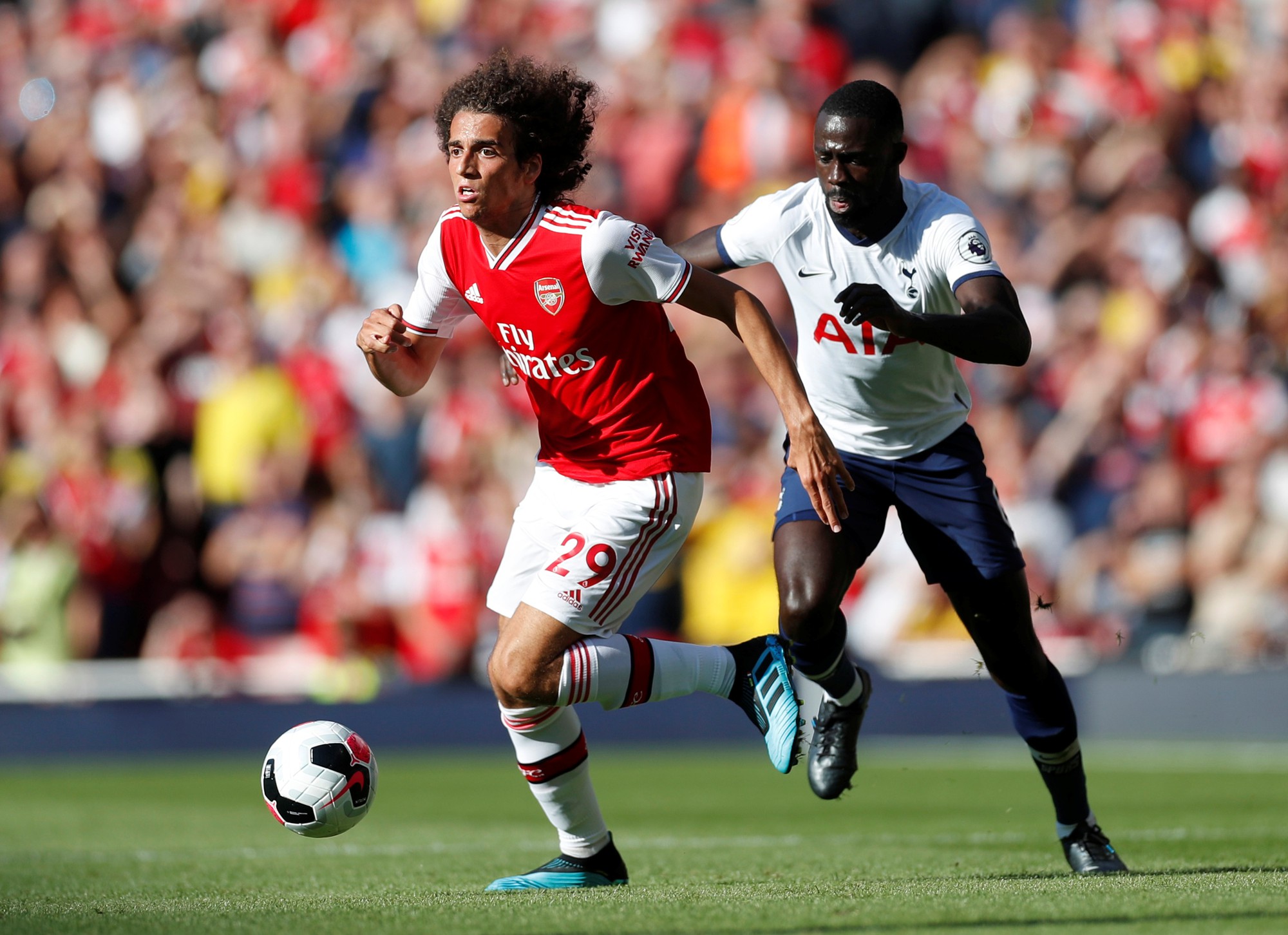 Rực lửa đại chiến, Tottenham rơi chiến thắng trước Arsenal - Ảnh 1.