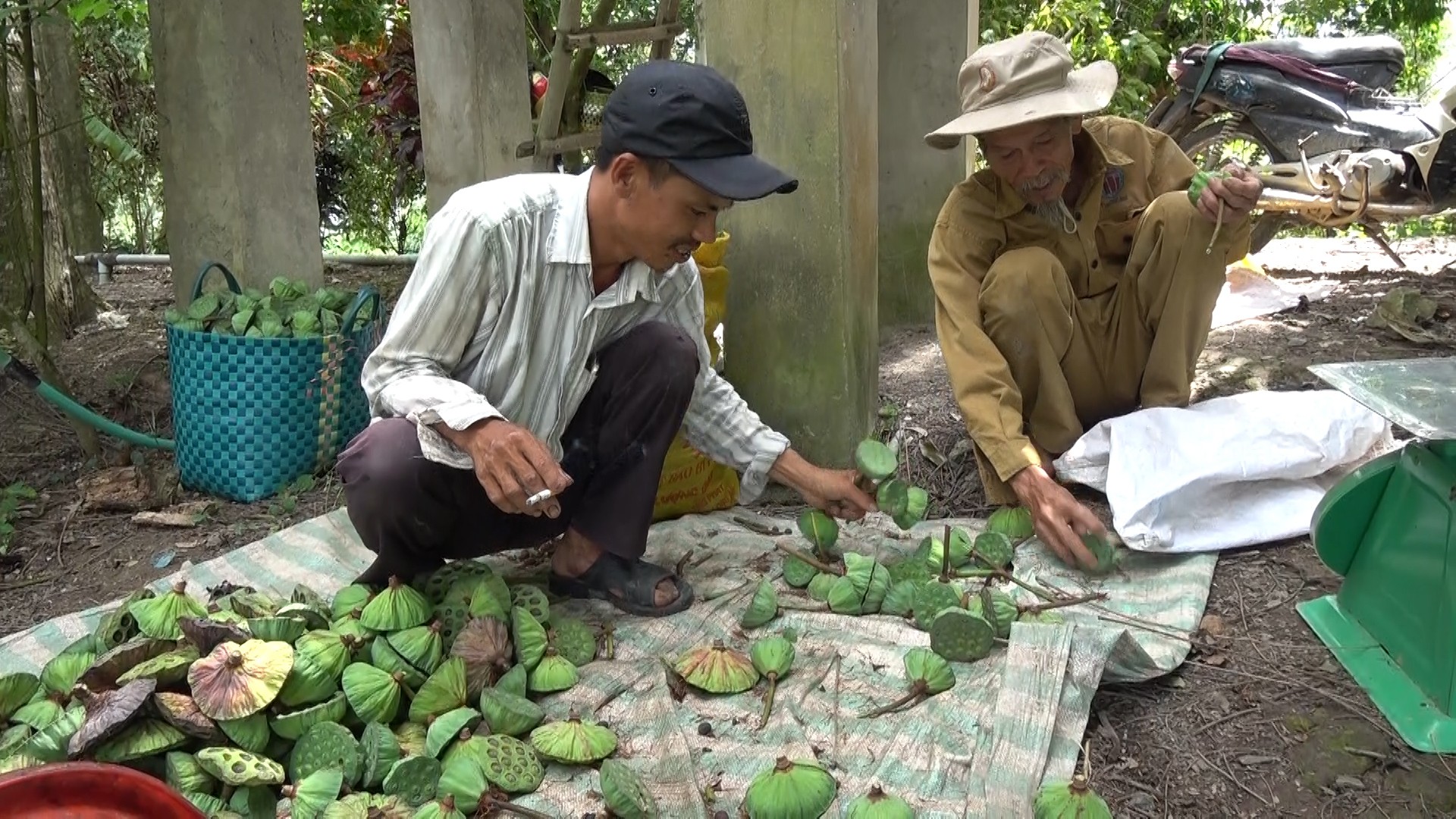 H&igrave;nh ảnh b&igrave;nh dị giữa đời thường của đại t&aacute; bắn rơi 7 m&aacute;y bay Mỹ - Ảnh 8.