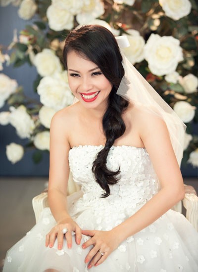 Cẩm Ly: H&agrave;nh tr&igrave;nh nhan sắc sau gần 3 thập ni&ecirc;n v&agrave;o nghề - Ảnh 18.