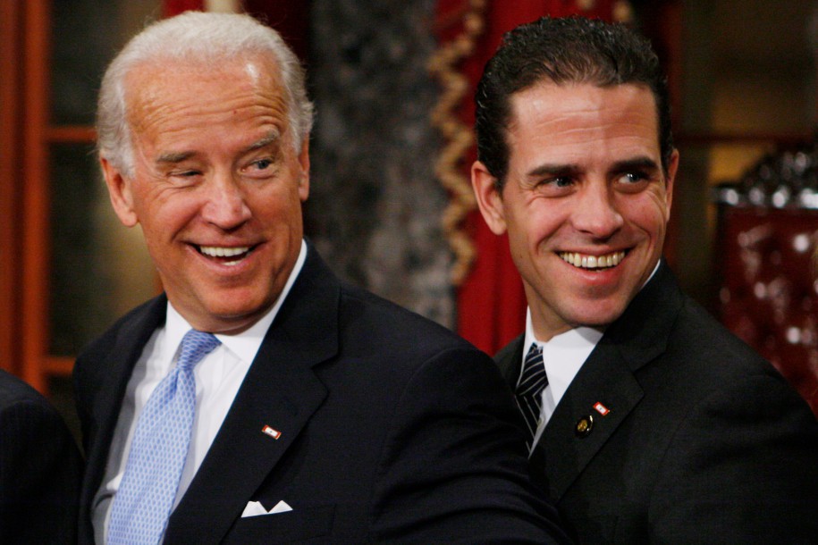 Ông Trump ép Tổng thống Ukraine điều tra con trai ông Biden?