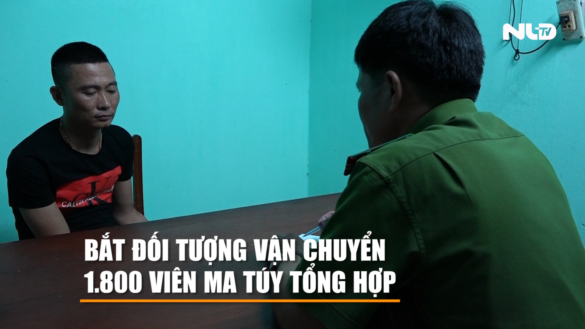[Video] Bắt đối tượng vận chuyển 1.800 viên ma túy tổng hợp