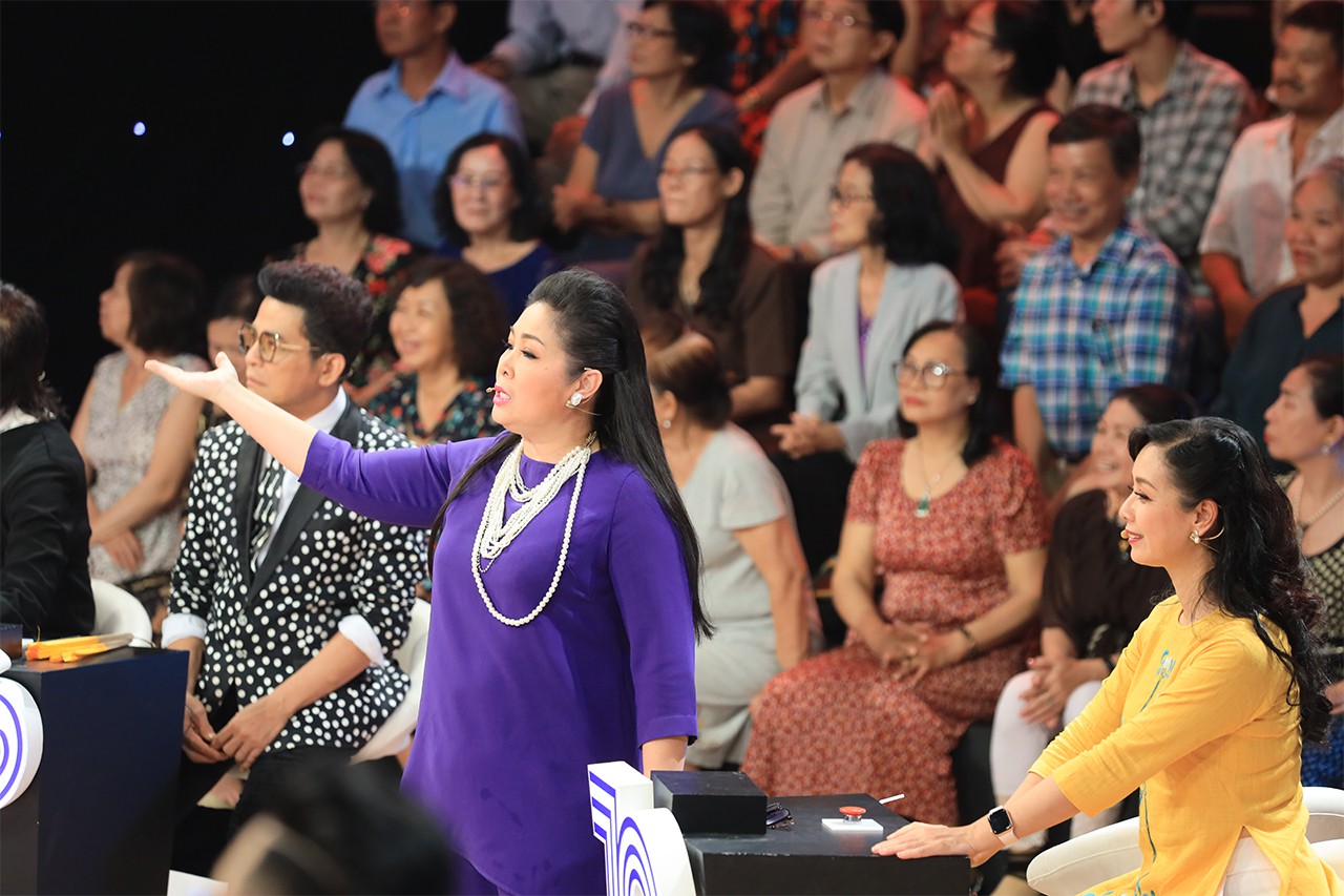 Thanh Bạch, Hồng Vân nghẹn ngào hồi tưởng "sầu nữ" Út Bạch Lan