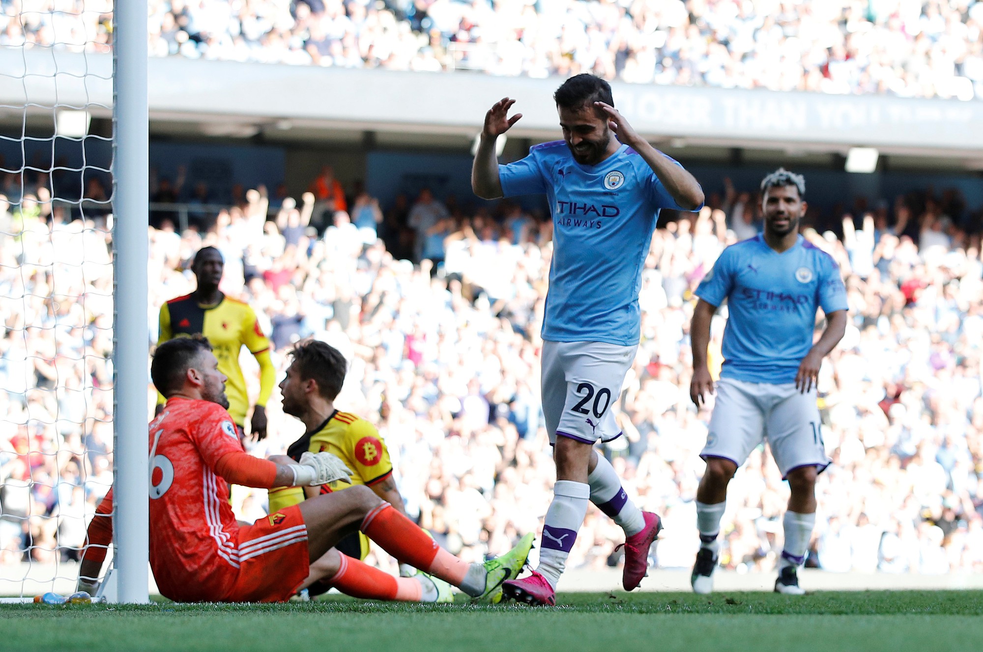 Man City dội mưa bàn thắng, Watford thảm bại kinh hoàng 0-8 - Ảnh 4.