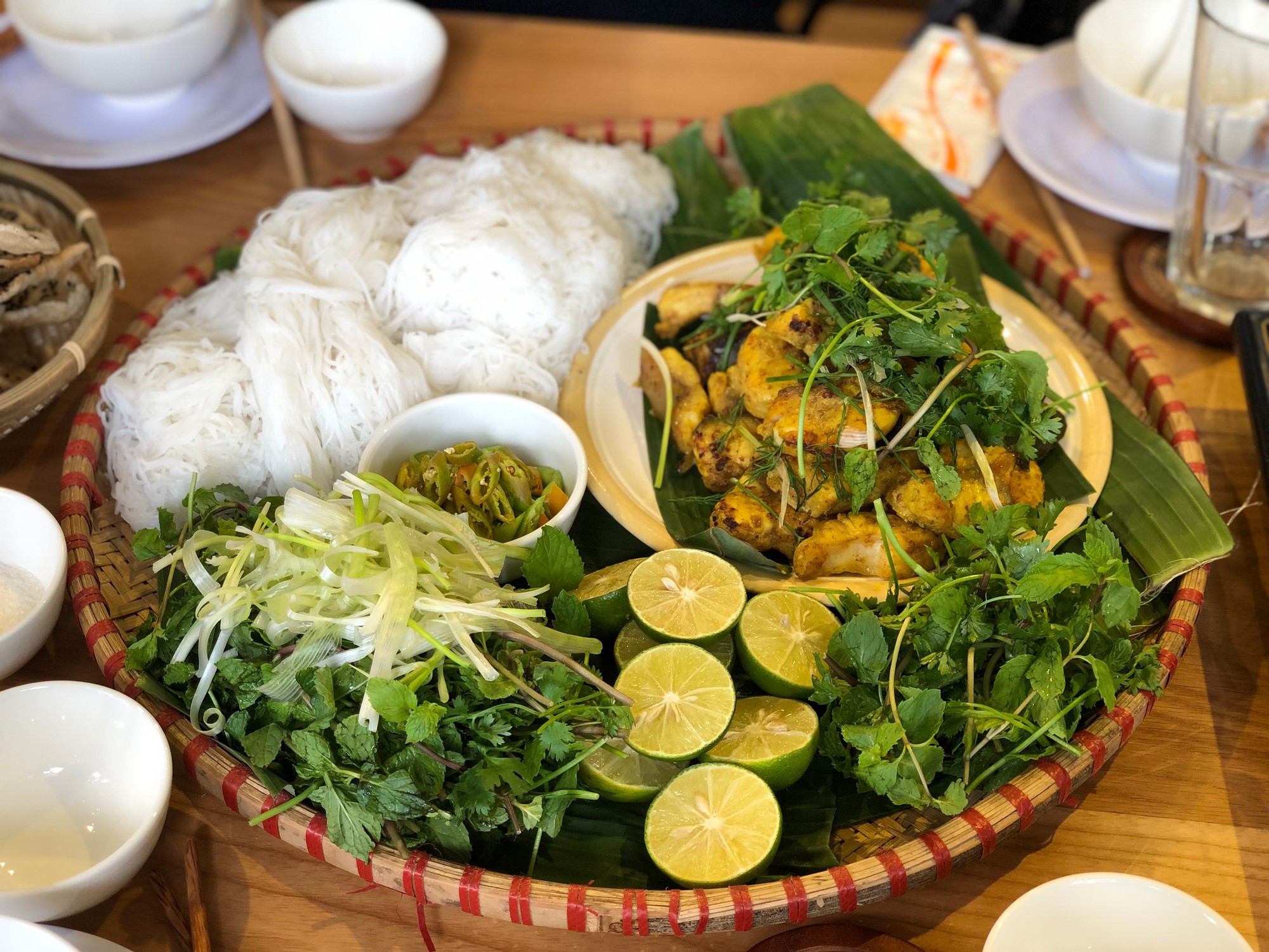 Chả cá Lã Vọng ở TP HCM: Muốn ăn phải đặt trước