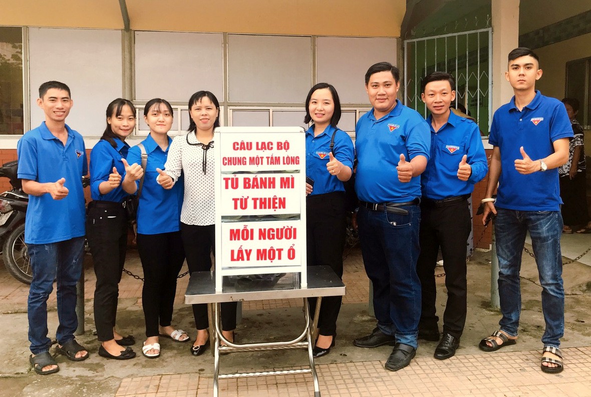 Ấm l&ograve;ng với m&ocirc; h&igrave;nh &ldquo;B&aacute;nh m&igrave; xanh&rdquo; lan tỏa y&ecirc;u thương, bảo vệ m&ocirc;i trường - Ảnh 1.