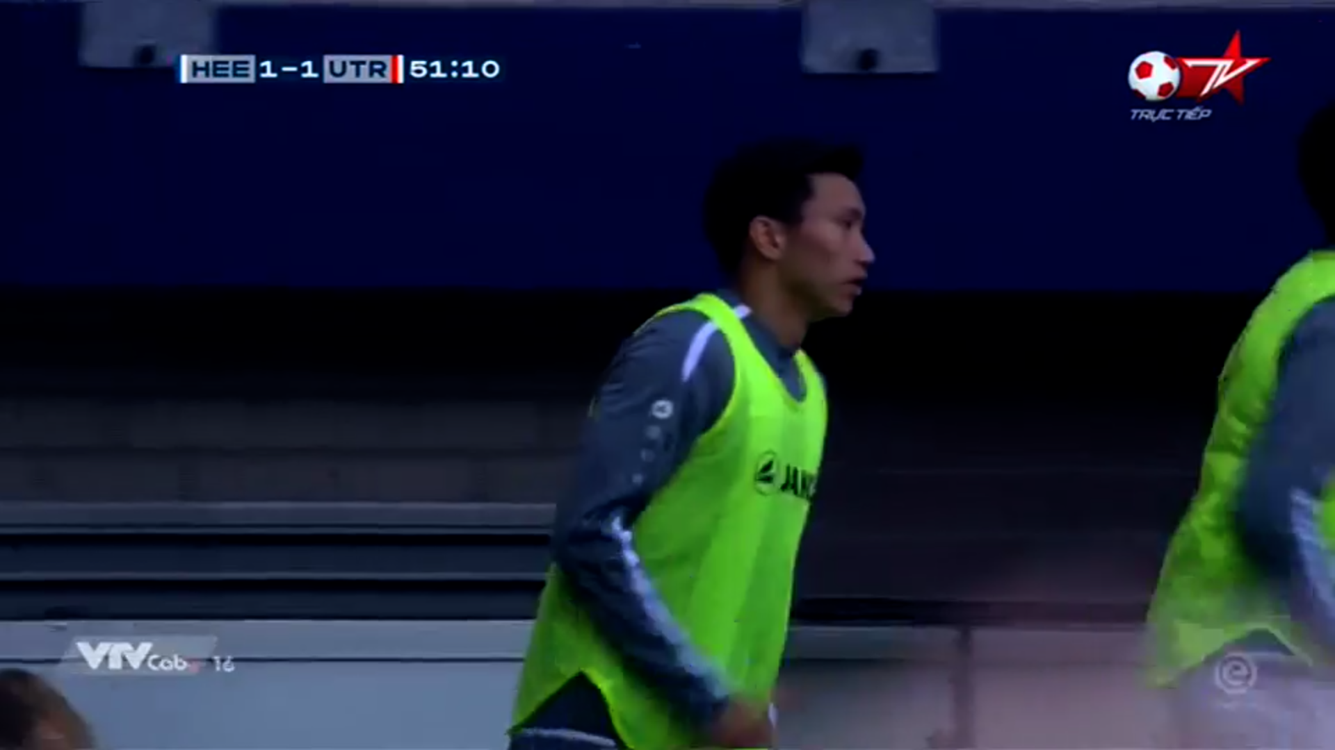 Đo&agrave;n Văn Hậu kh&ocirc;ng được ra s&acirc;n ph&uacute;t n&agrave;o d&ugrave; được Heerenveen đăng k&iacute; dự bị - Ảnh 1.