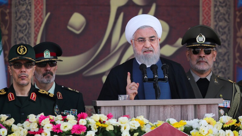 Iran đuổi Mỹ, đ&ograve;i phụ tr&aacute;ch an ninh vịnh Ba Tư - Ảnh 1.