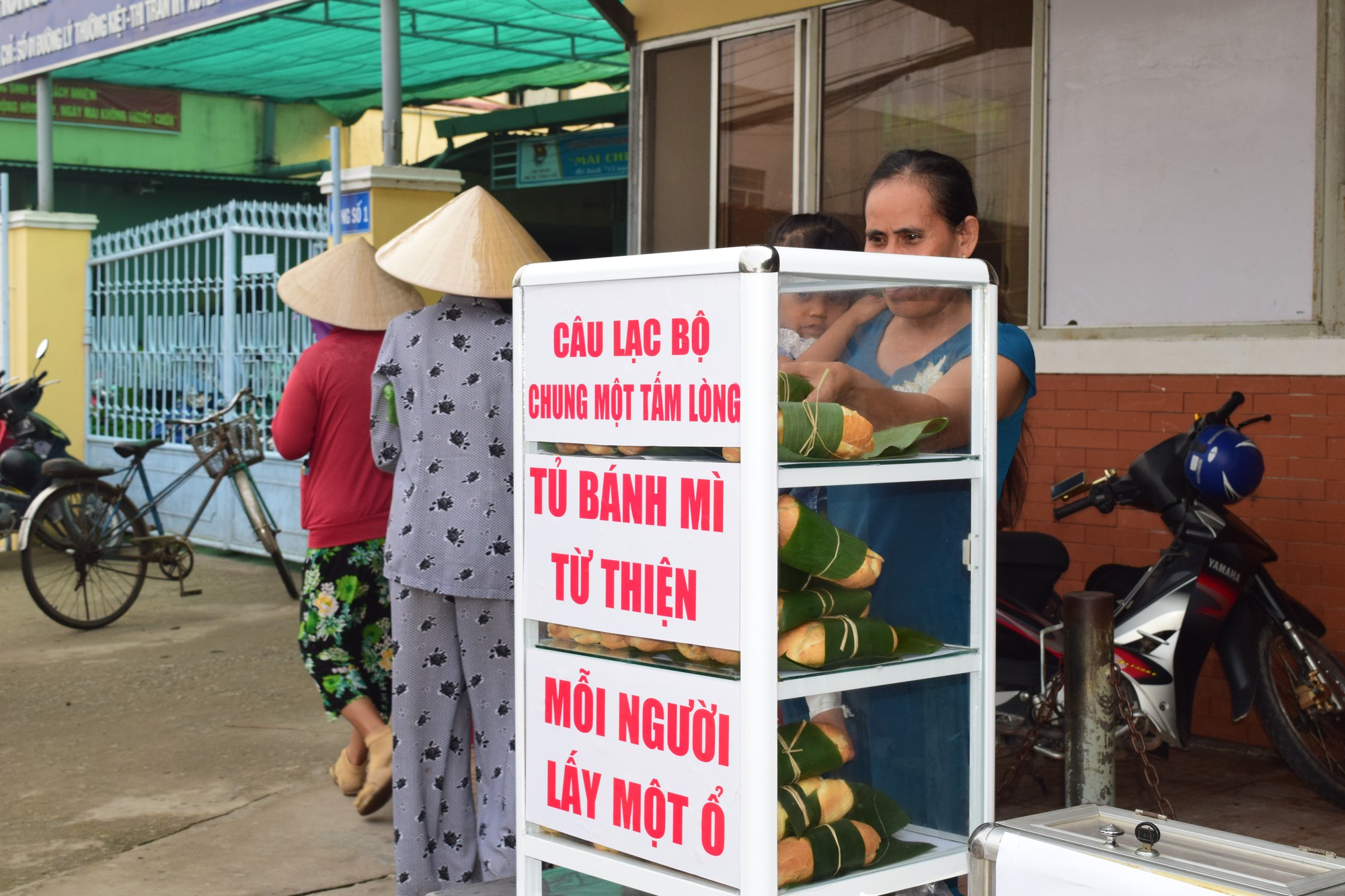 Ấm l&ograve;ng với m&ocirc; h&igrave;nh &ldquo;B&aacute;nh m&igrave; xanh&rdquo; lan tỏa y&ecirc;u thương, bảo vệ m&ocirc;i trường - Ảnh 15.