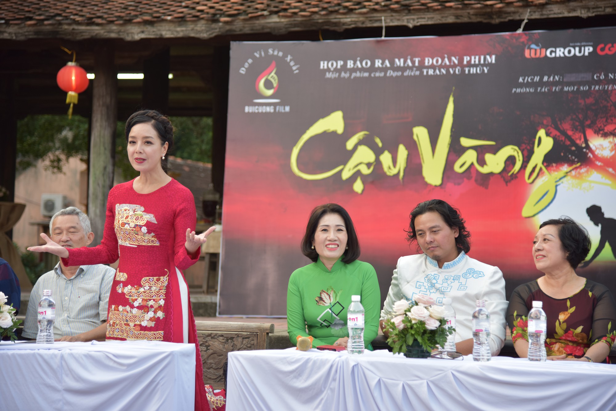 Hậu tranh cãi, phim “Cậu Vàng” công bố dàn diễn viên - Ảnh 4.