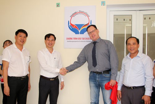 IET khai trương văn phòng tại Đại học Vinh