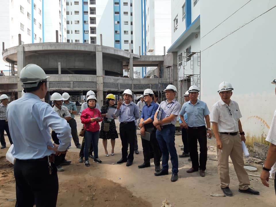 UBND TP HCM ra tối hậu thư y&ecirc;u cầu b&agrave;n giao nh&agrave; ở x&atilde; hội - Ảnh 3.