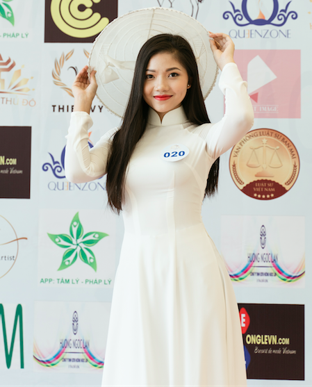 Vương miện của Hoa kh&ocirc;i Thủ đ&ocirc; c&oacute; g&igrave; đặc biệt? - Ảnh 3.