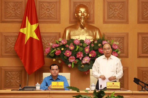 Phải chăm lo tốt hơn đời sống người lao động