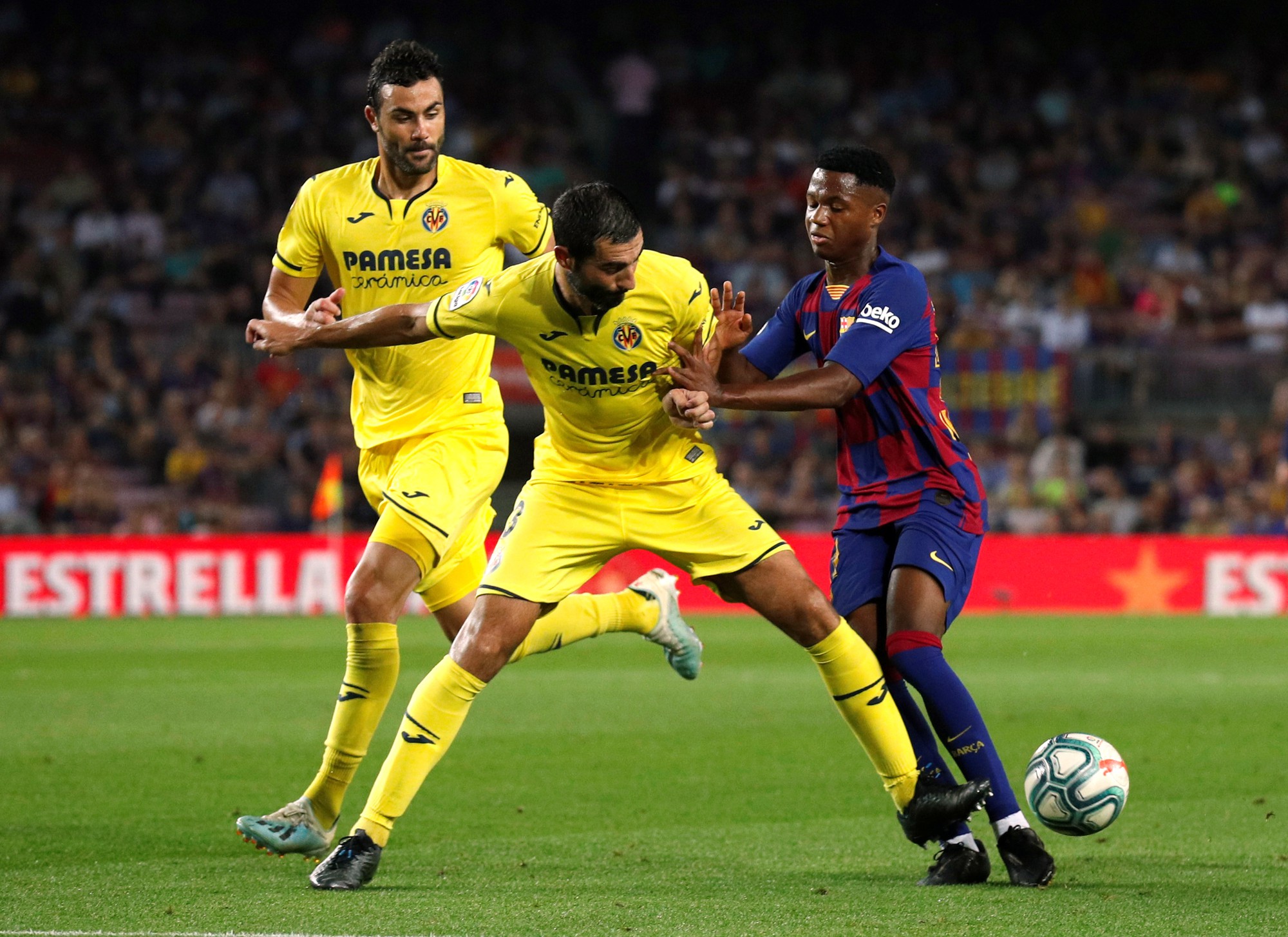 Messi t&aacute;i xuất v&agrave; chấn thương, Barcelona lo ph&aacute;t sốt ở Nou Camp - Ảnh 9.