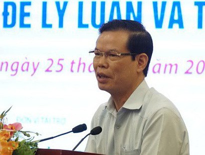 Ông Triệu Tài Vinh trải lòng về thông tin "gia đình làm quan và tiêu cực thi"