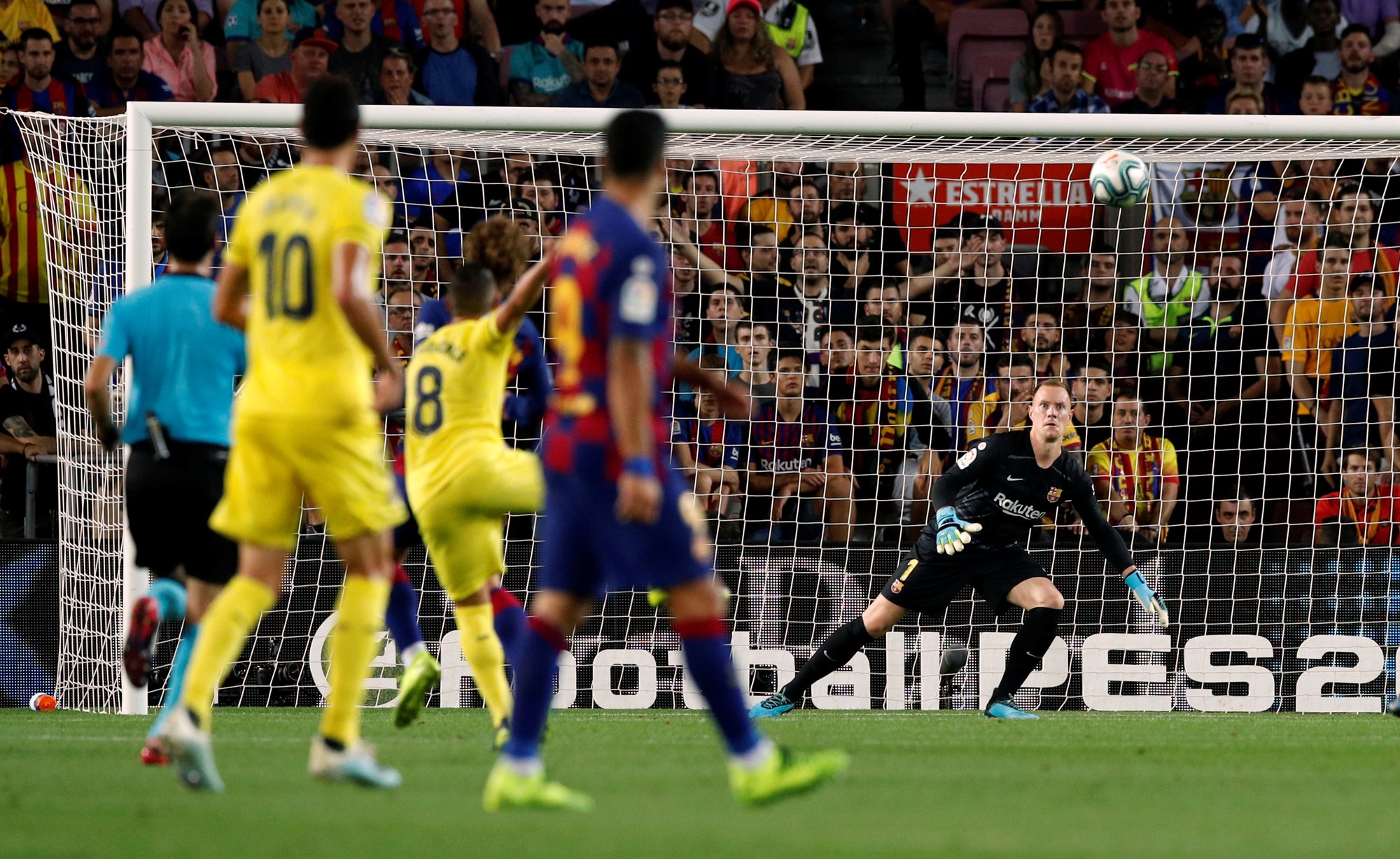Messi t&aacute;i xuất v&agrave; chấn thương, Barcelona lo ph&aacute;t sốt ở Nou Camp - Ảnh 7.