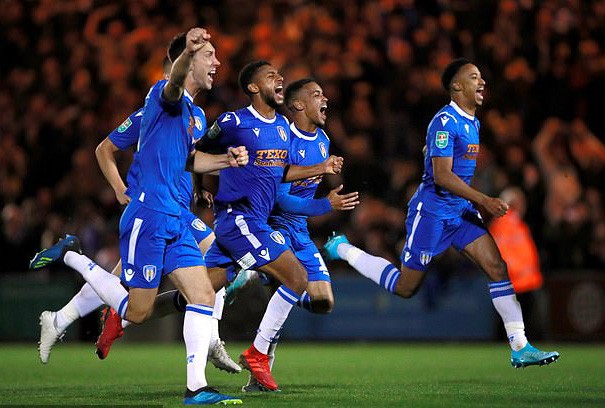 Đội bóng Hạng tư gây sốc ở League Cup, loại Tottenham trên chấm luân lưu