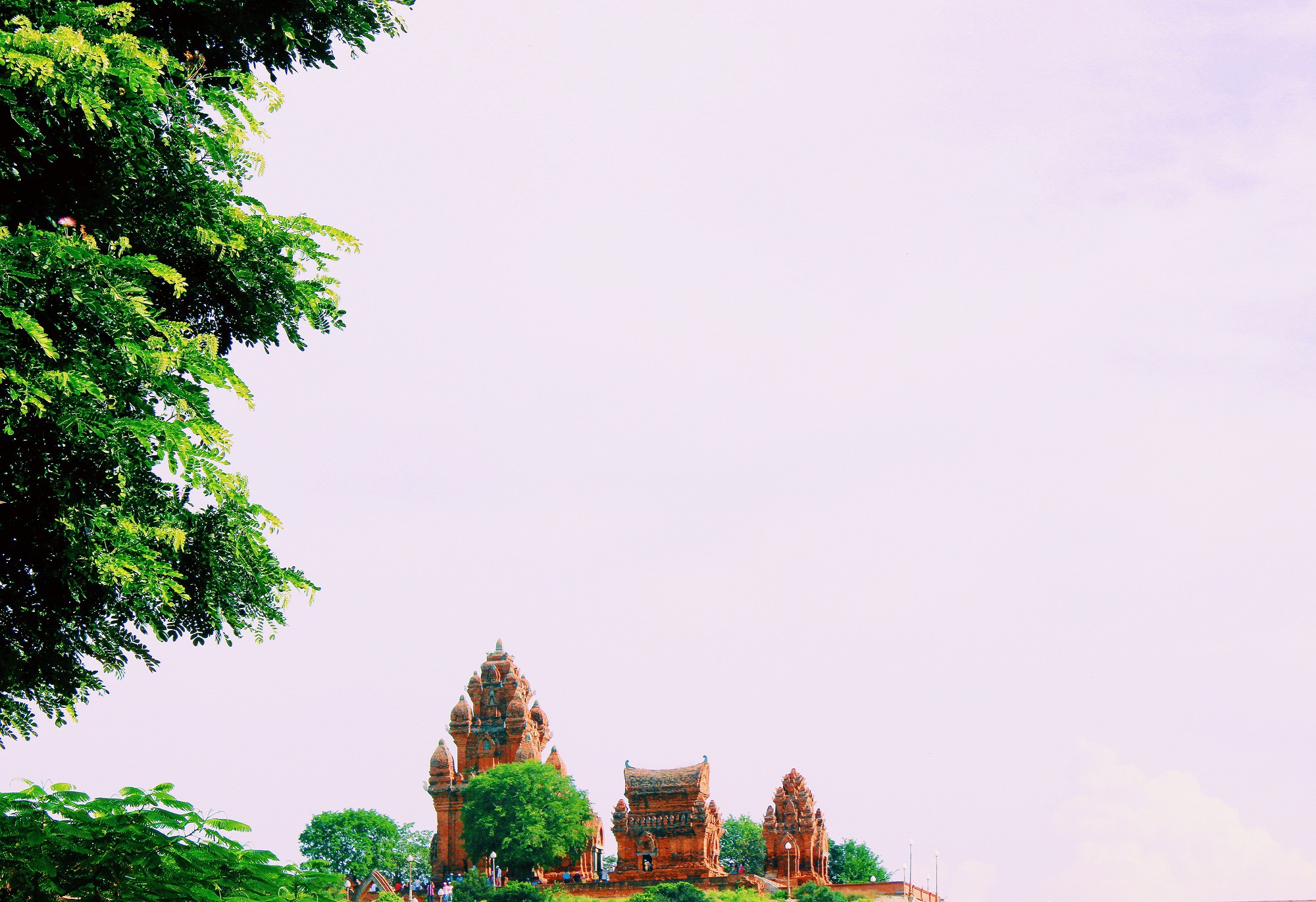 Gọi t&ecirc;n những điểm &ldquo;check-in&rdquo; ở Ninh Thuận m&ugrave;a lễ hội Kat&ecirc; - Ảnh 1.