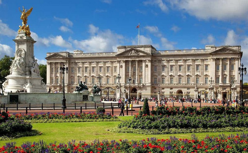 Kiến trúc xa hoa bên biệt thự Buckingham đắt nhất châu Âu - Ảnh 1.