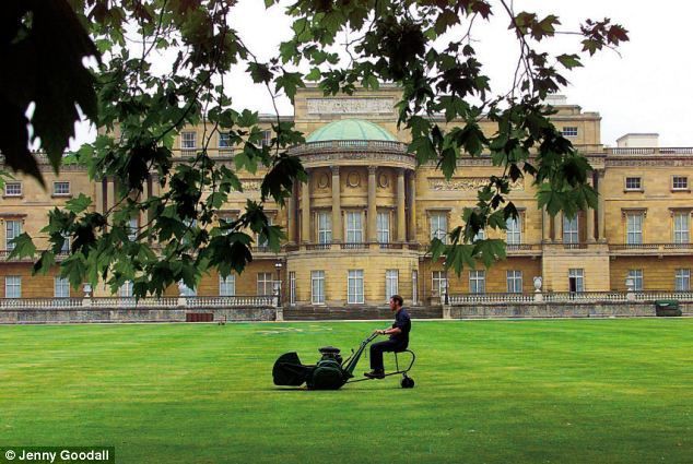 Kiến trúc xa hoa bên biệt thự Buckingham đắt nhất châu Âu - Ảnh 10.