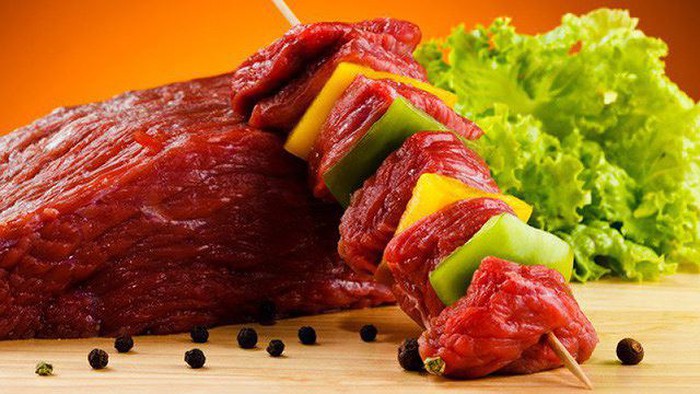 Những thực phẩm không nên ăn trước khi đi ngủ - Ảnh 1.
