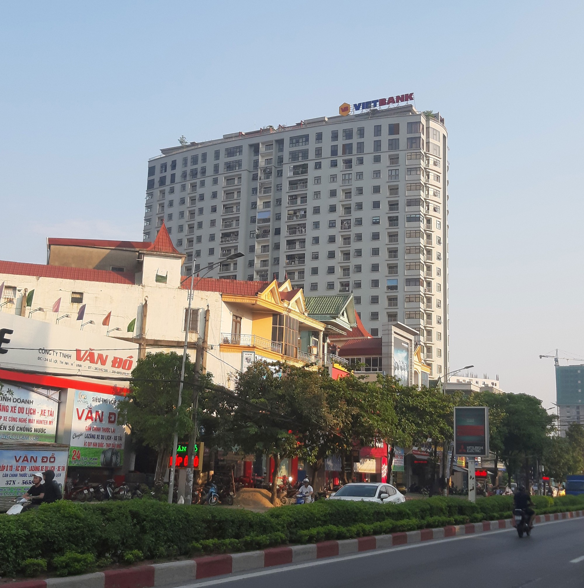 Tràn lan sai phạm ở chung cư - Ảnh 1.