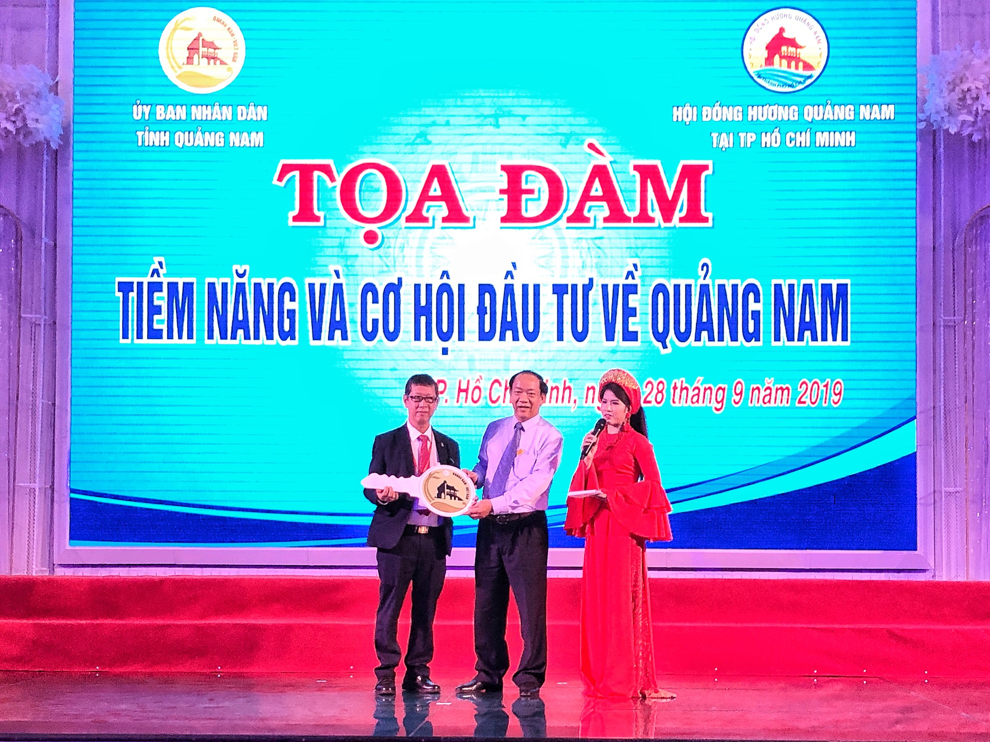 Hội doanh nh&acirc;n Quảng Nam kh&ocirc;ng c&ograve;n khoảng c&aacute;ch - Ảnh 2.