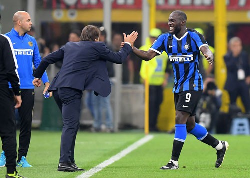 Inter Milan hồi sinh cùng Antonio Conte