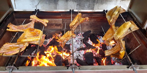 Rủ nhau đi ăn dê - Ảnh 3.