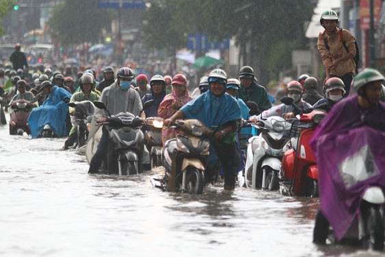 Lắng nghe người dân hiến kế (*): Sử dụng nước mưa phục vụ sinh hoạt