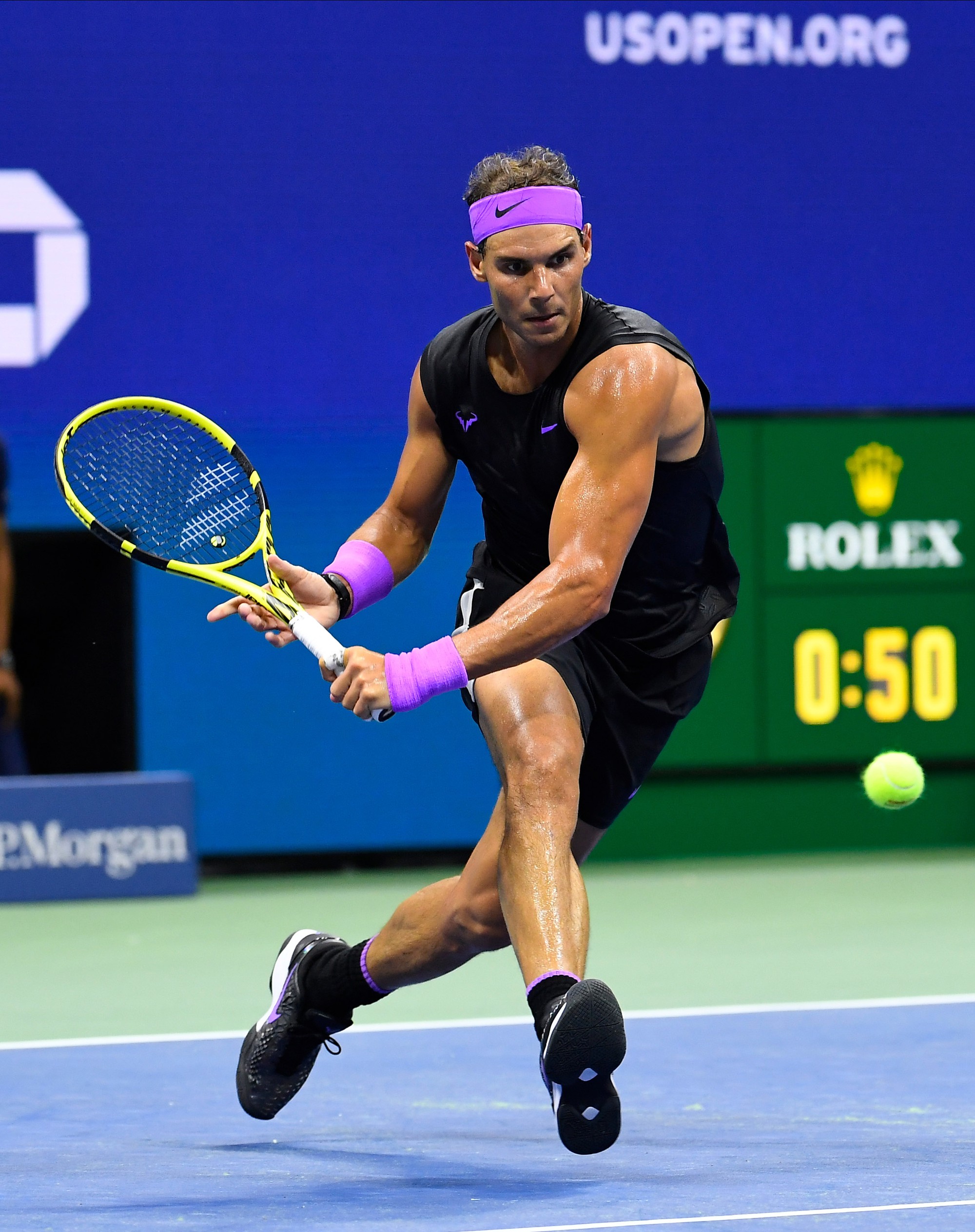 Clip Nadal mạnh mẽ quật ng&atilde; đối thủ, v&agrave;o b&aacute;n kết US Open 2019 - Ảnh 4.