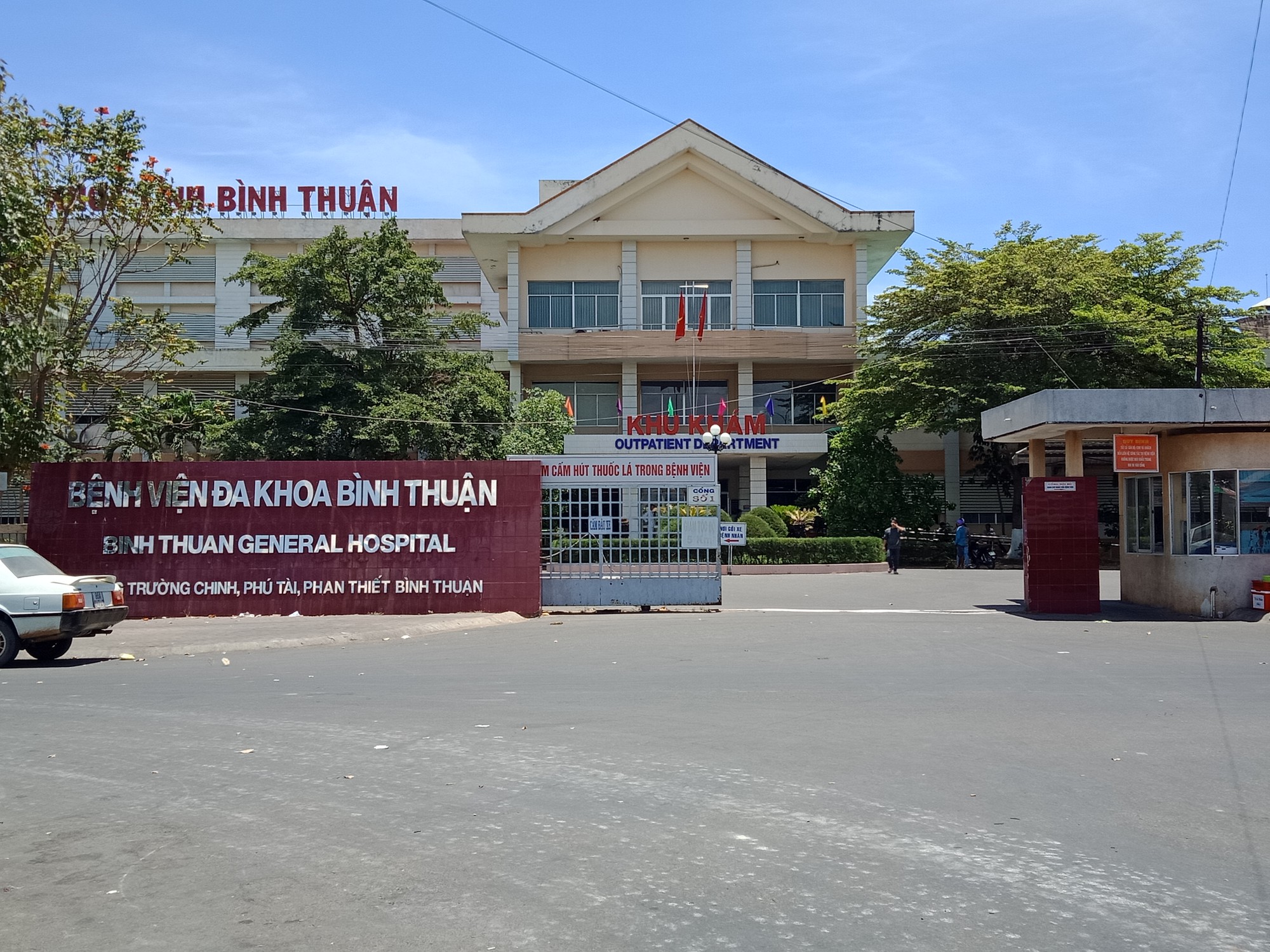 Vụ sản phụ bức x&uacute;c th&aacute;i độ y, b&aacute;c sĩ: Gi&aacute;m đốc bệnh viện xin lỗi - Ảnh 3.